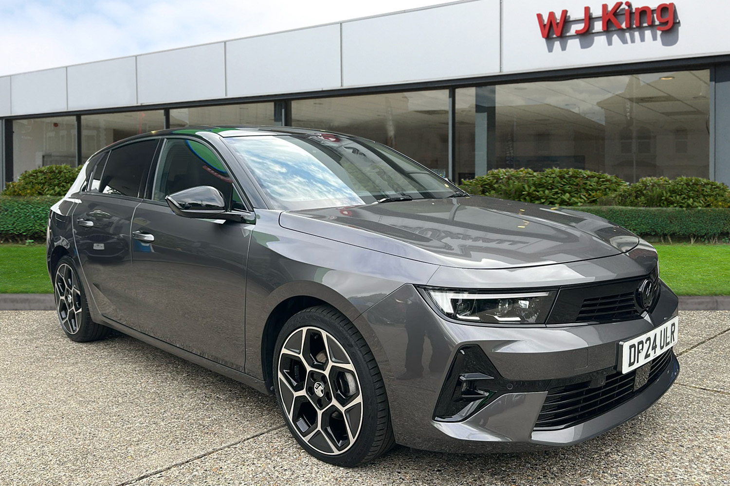 Main listing image - Vauxhall Astra