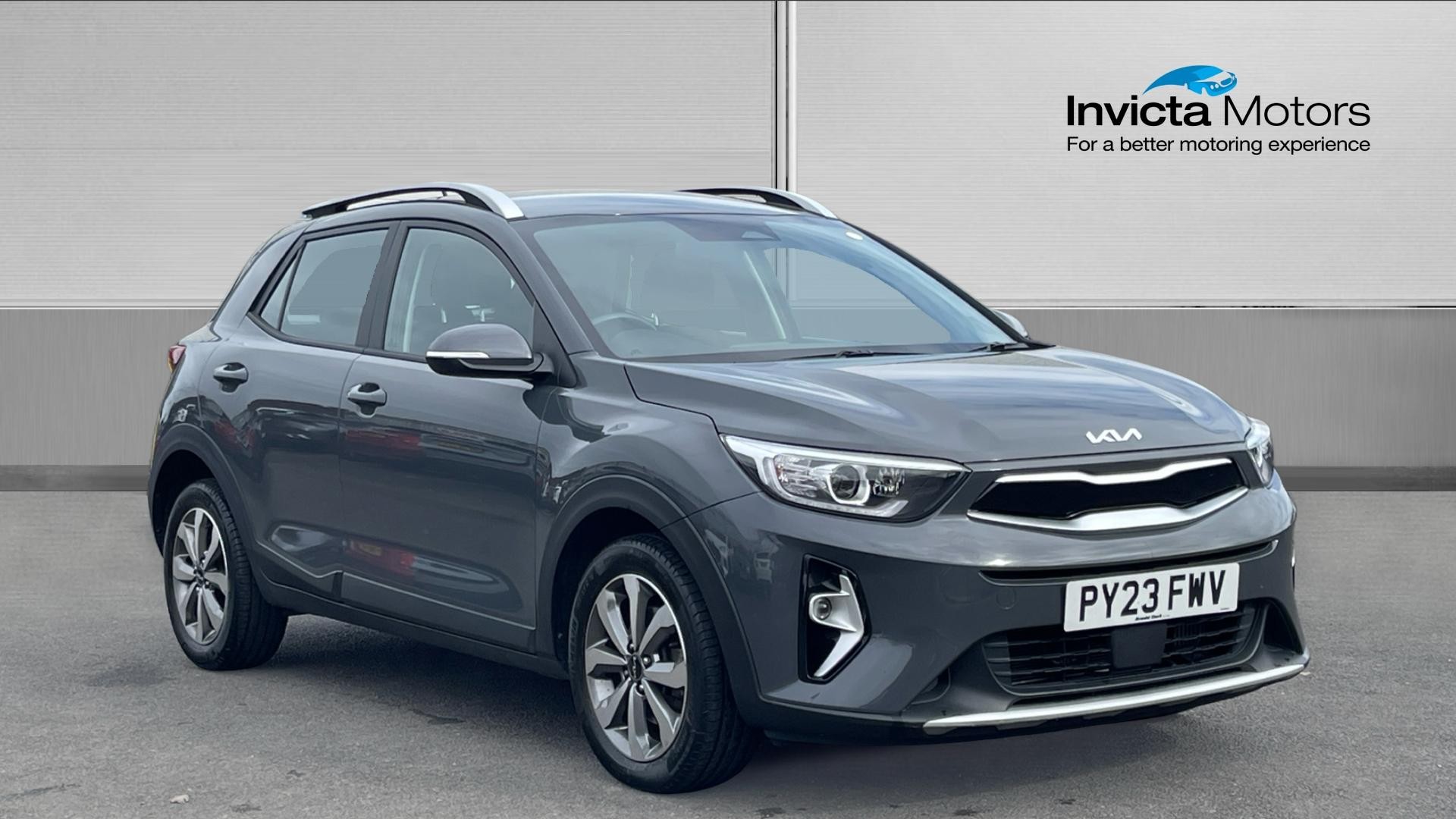 Main listing image - Kia Stonic
