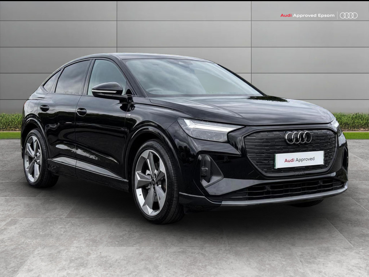 Main listing image - Audi Q4