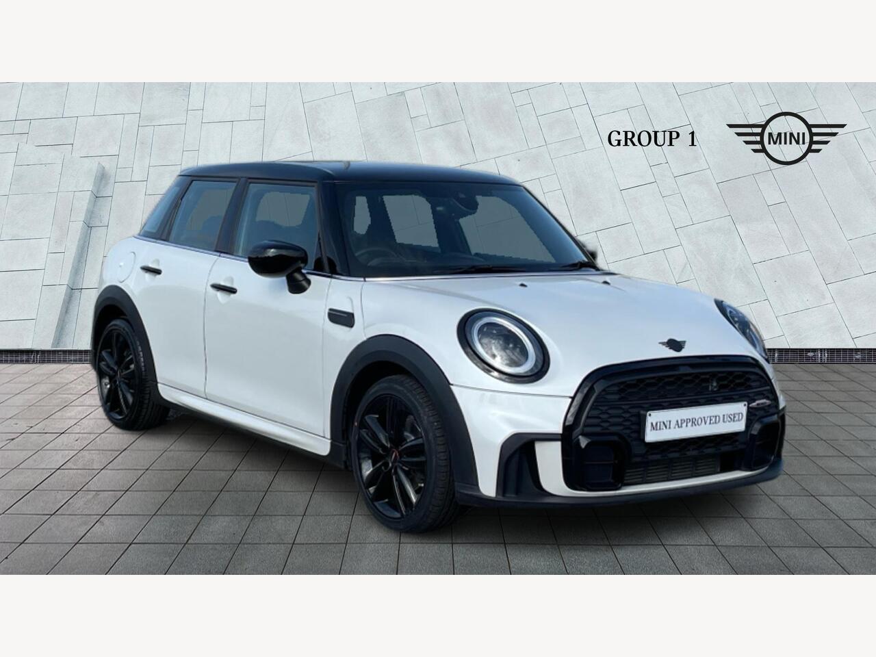 Main listing image - MINI Hatchback