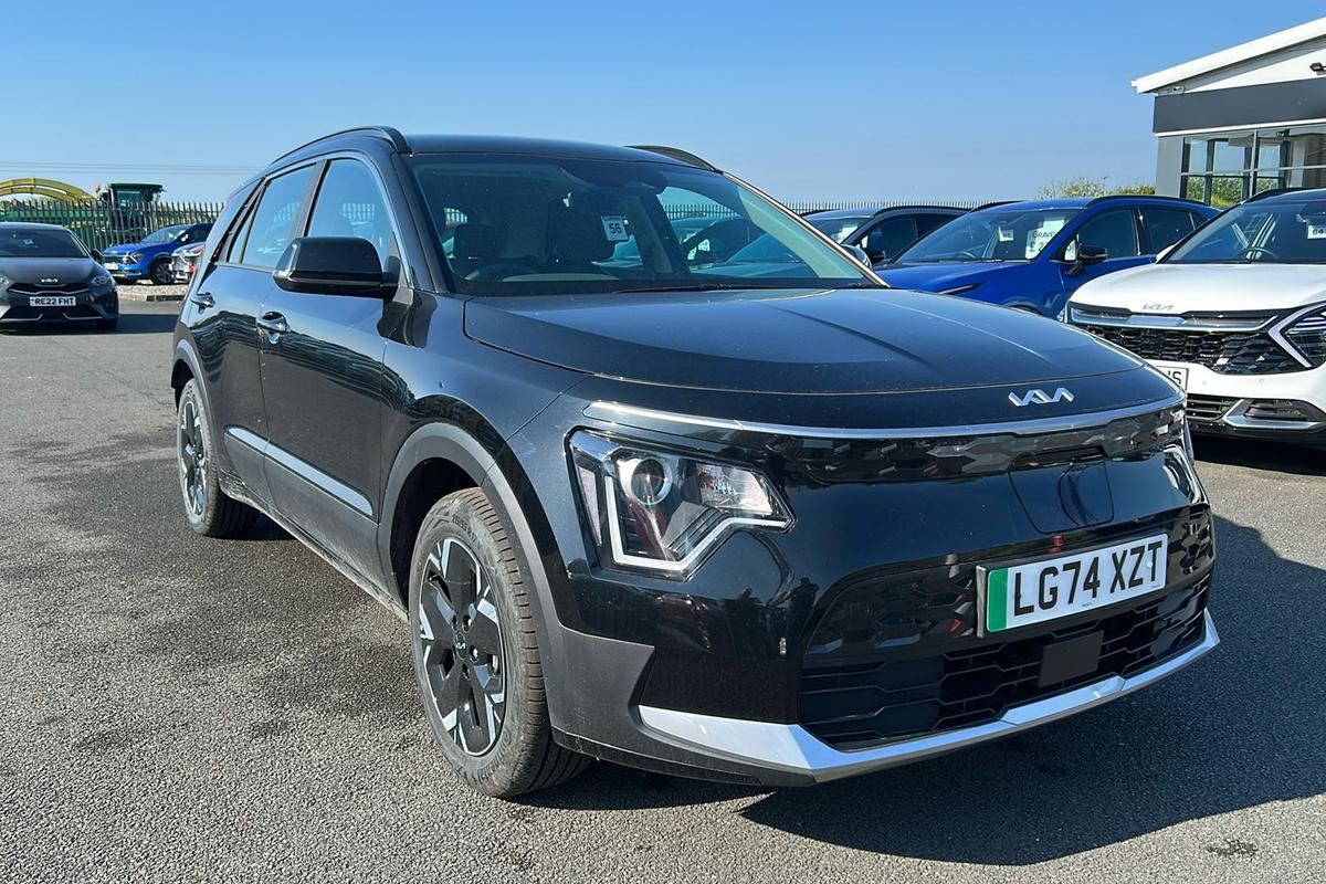 Main listing image - Kia Niro