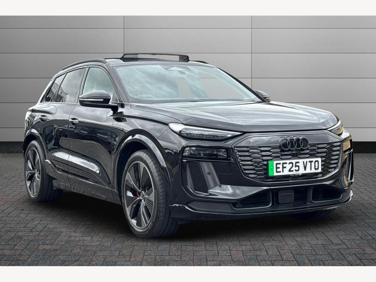 Main listing image - Audi Q6 e-tron
