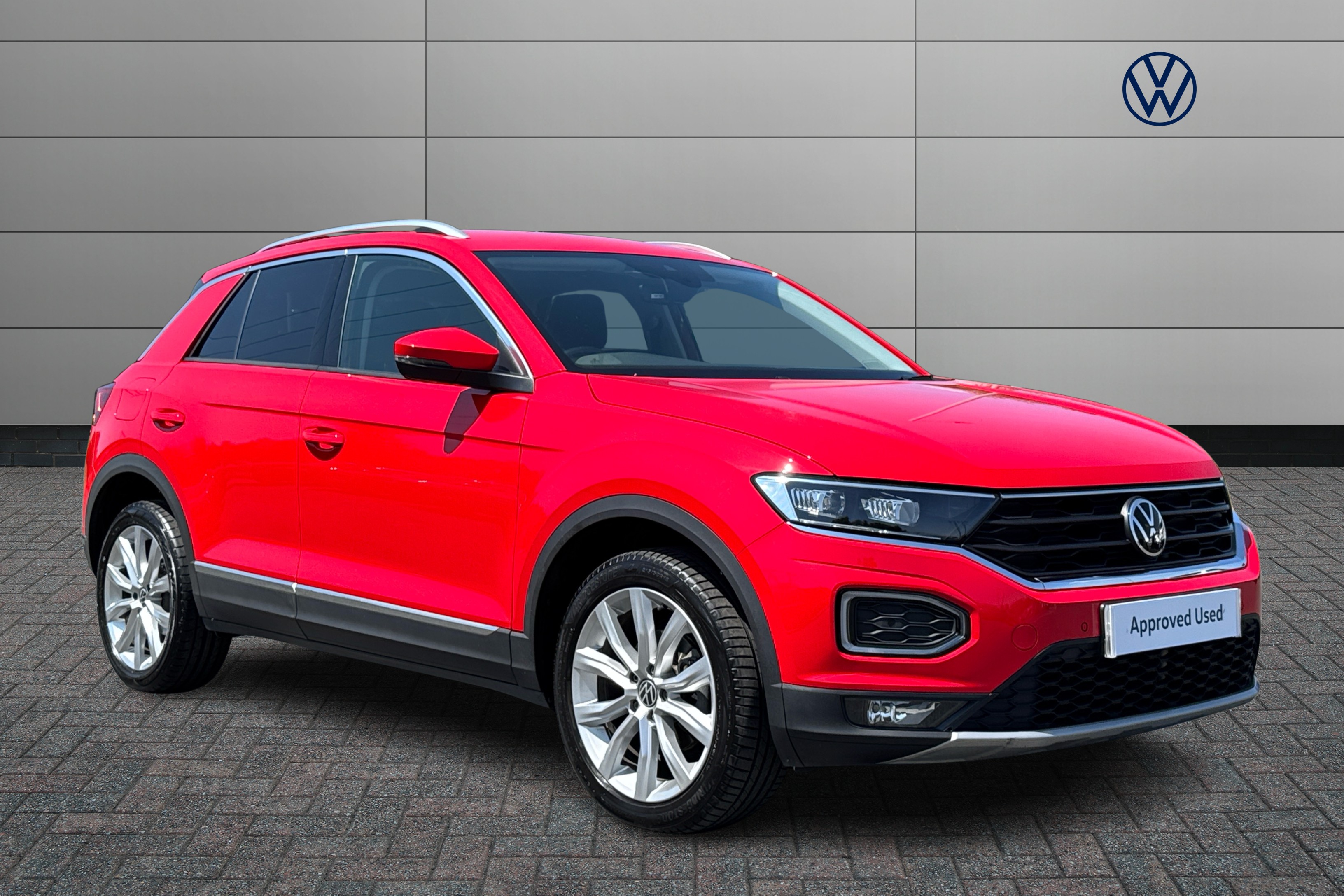 Main listing image - Volkswagen T-Roc