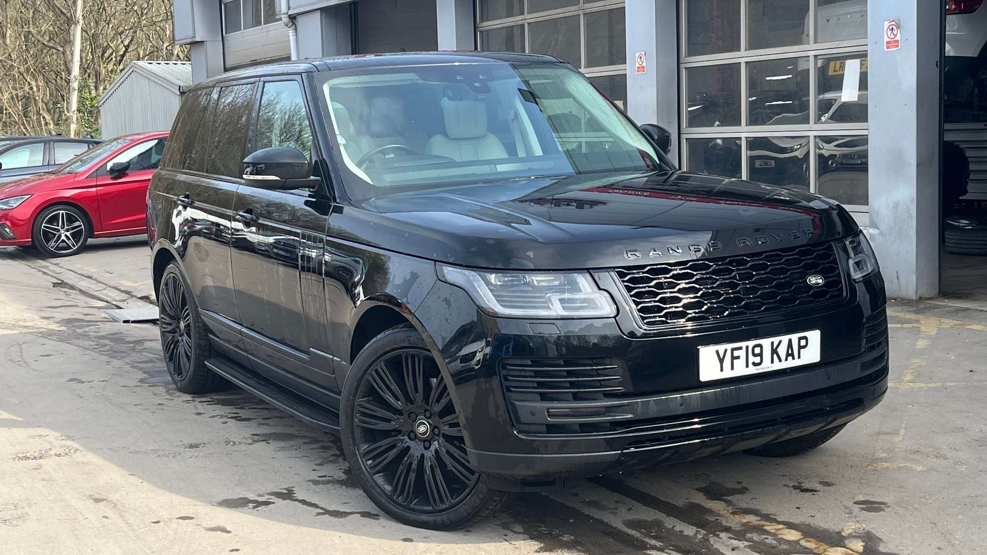Main listing image - Land Rover Range Rover