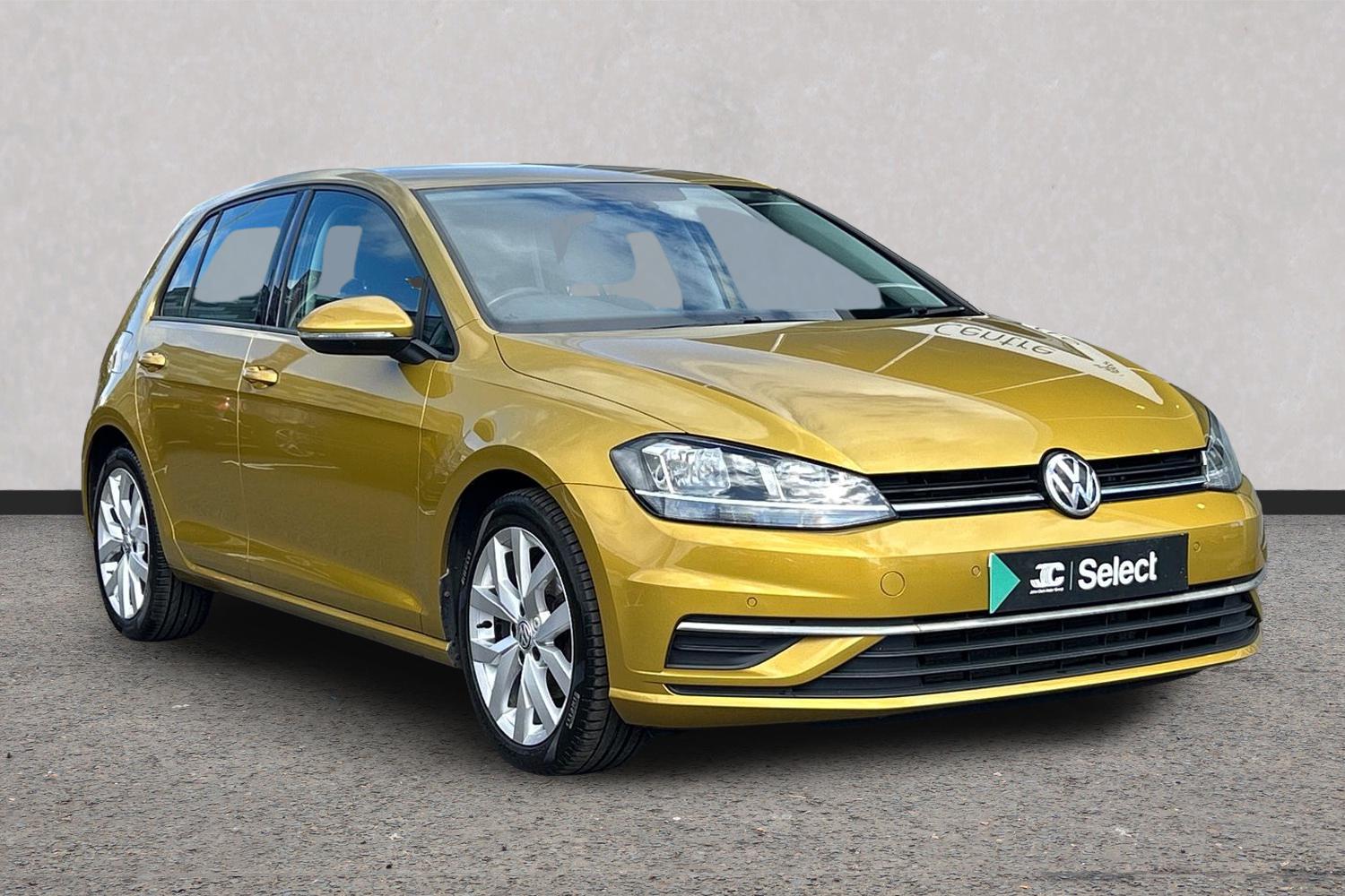 Main listing image - Volkswagen Golf