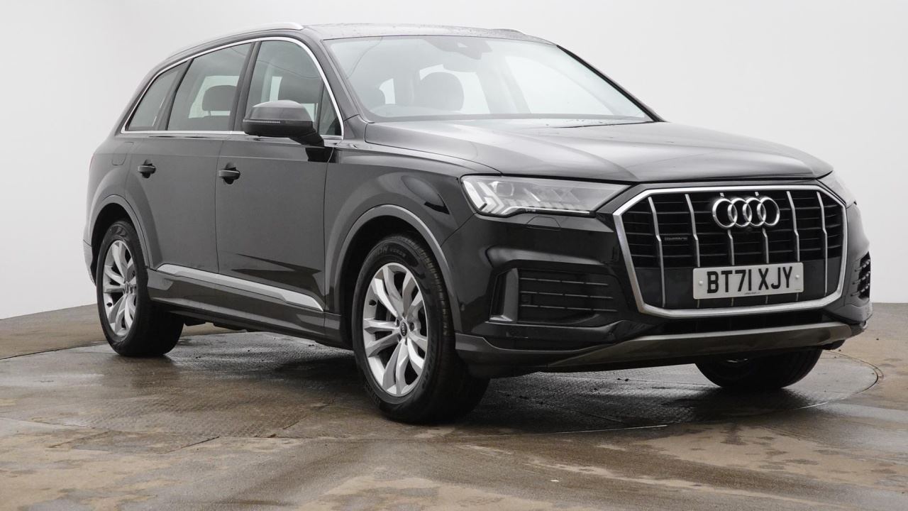 Main listing image - Audi Q7