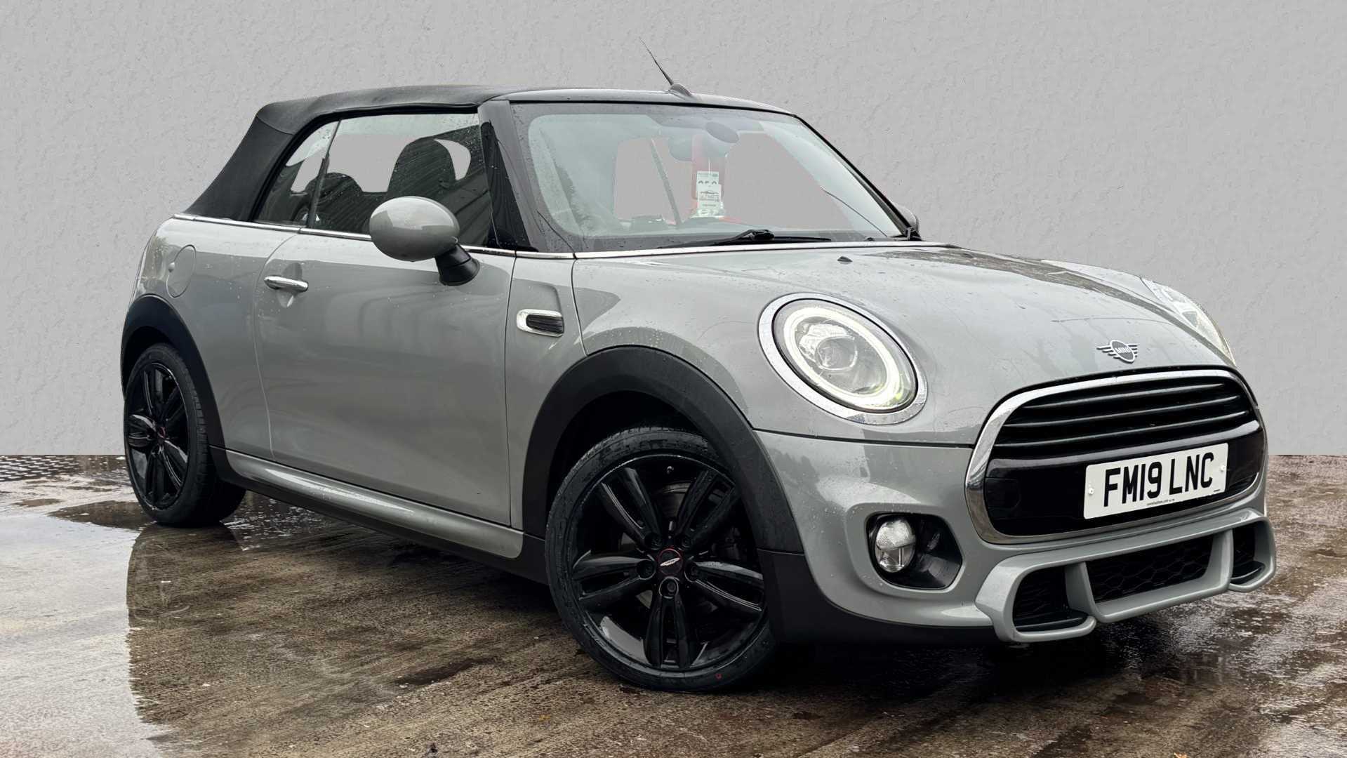 Main listing image - MINI Convertible