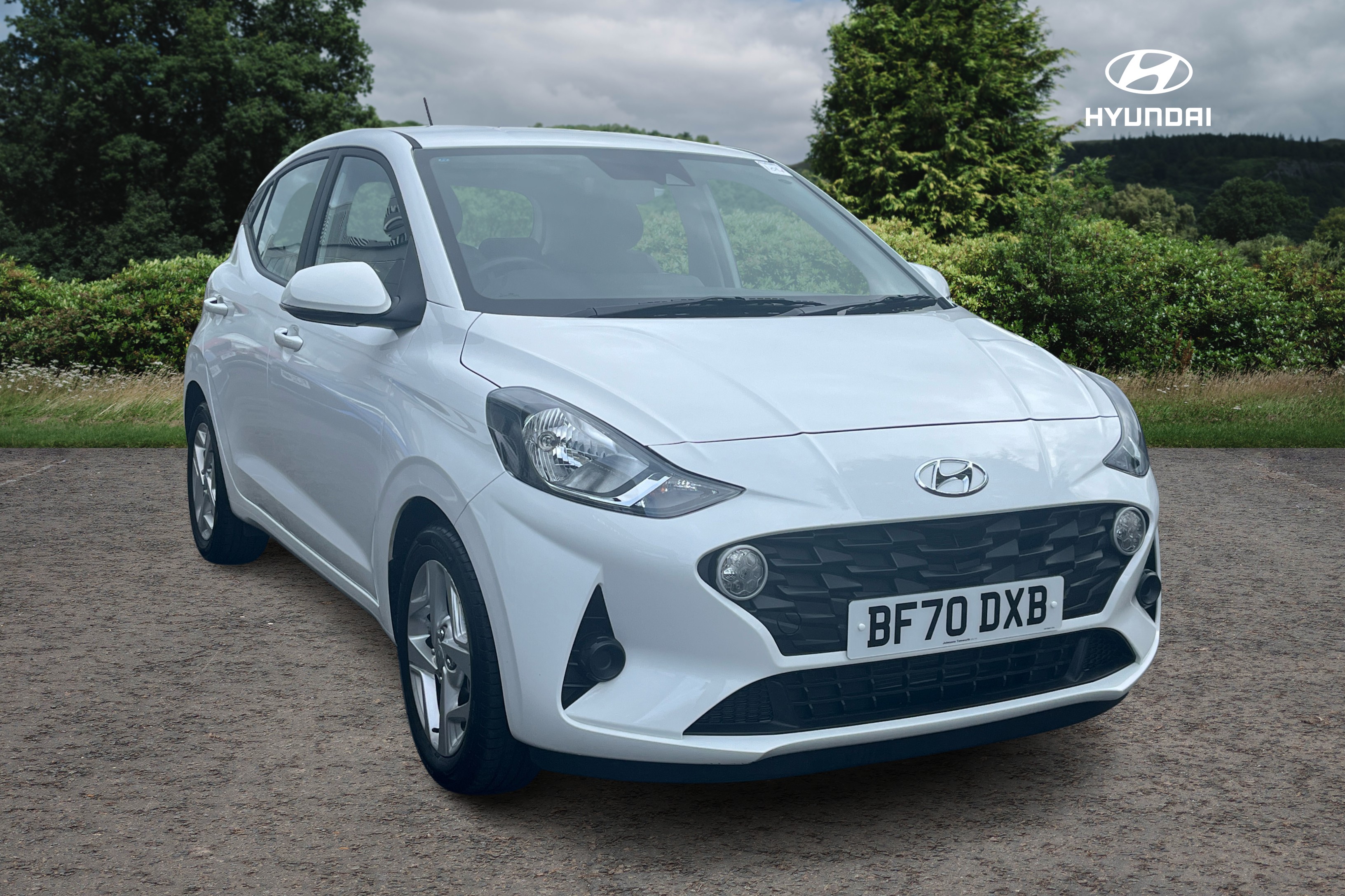 Main listing image - Hyundai i10