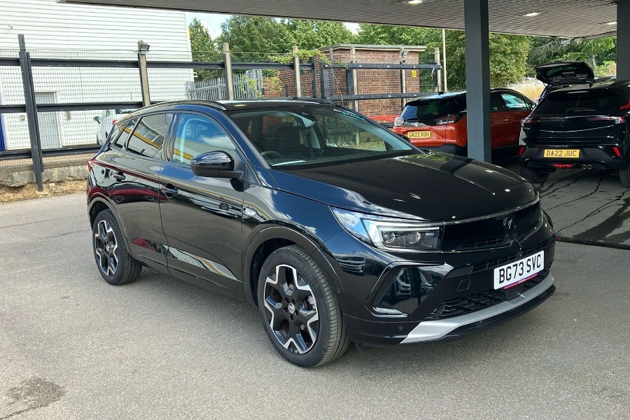 Main listing image - Vauxhall Grandland