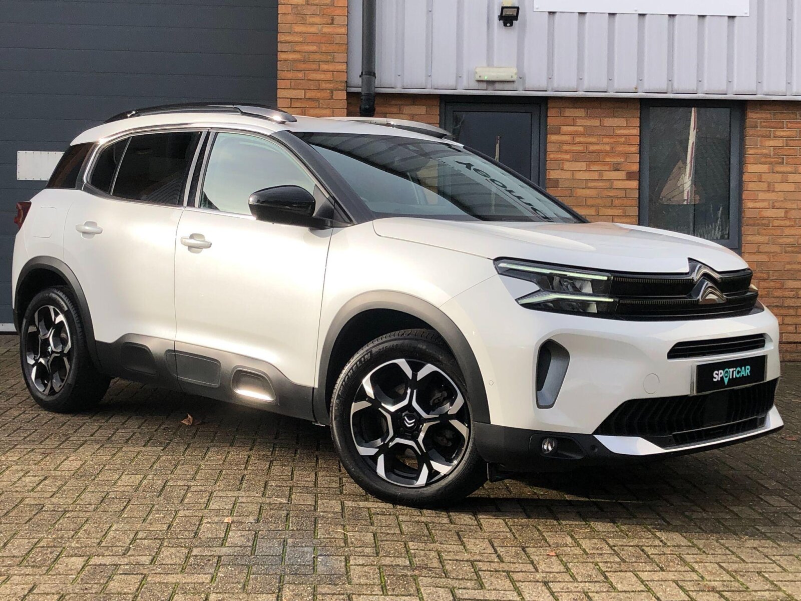 Main listing image - Citroen C5 Aircross