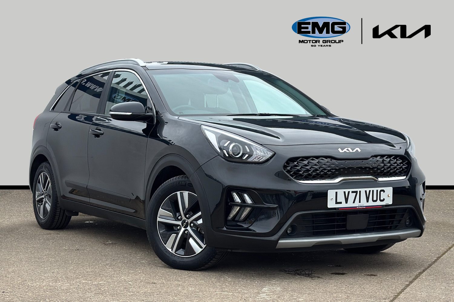 Main listing image - Kia Niro