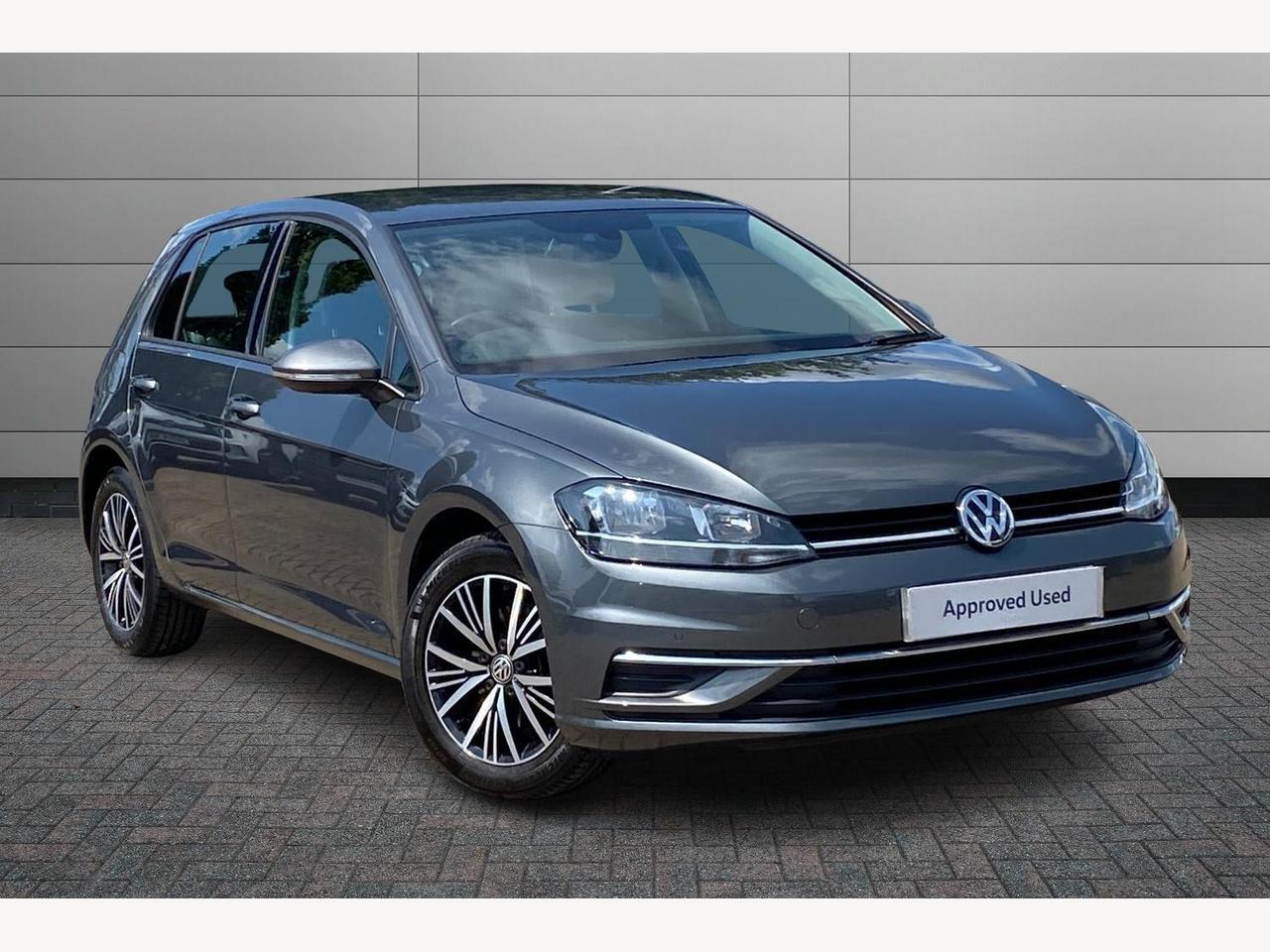 Main listing image - Volkswagen Golf