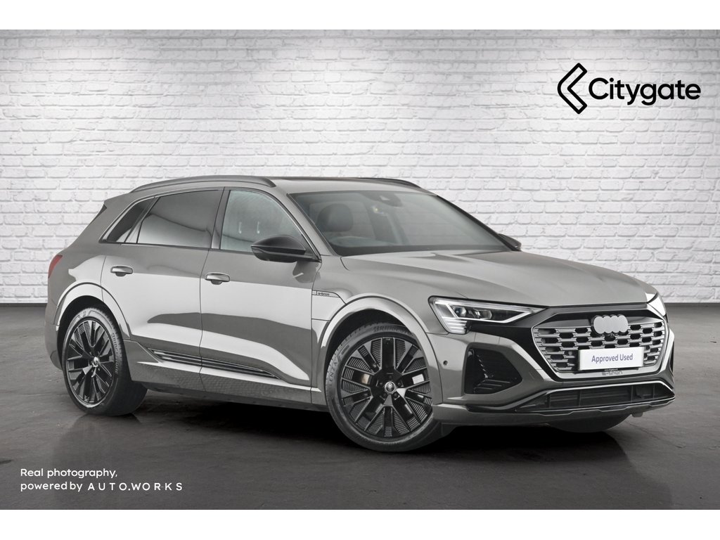 Main listing image - Audi Q8