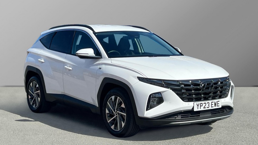 Main listing image - Hyundai Tucson