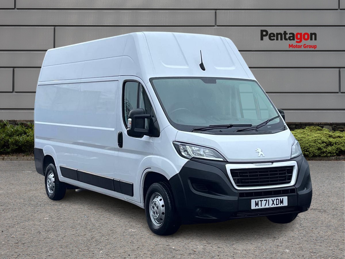 Main listing image - Peugeot Boxer