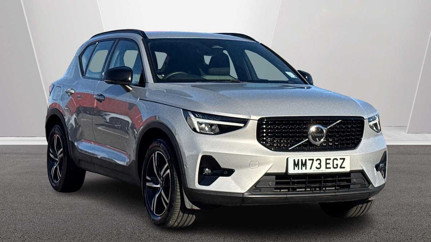 Main listing image - Volvo XC40