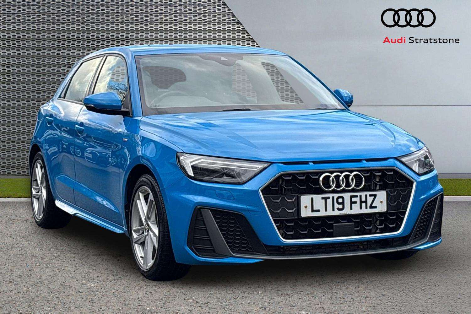 Main listing image - Audi A1
