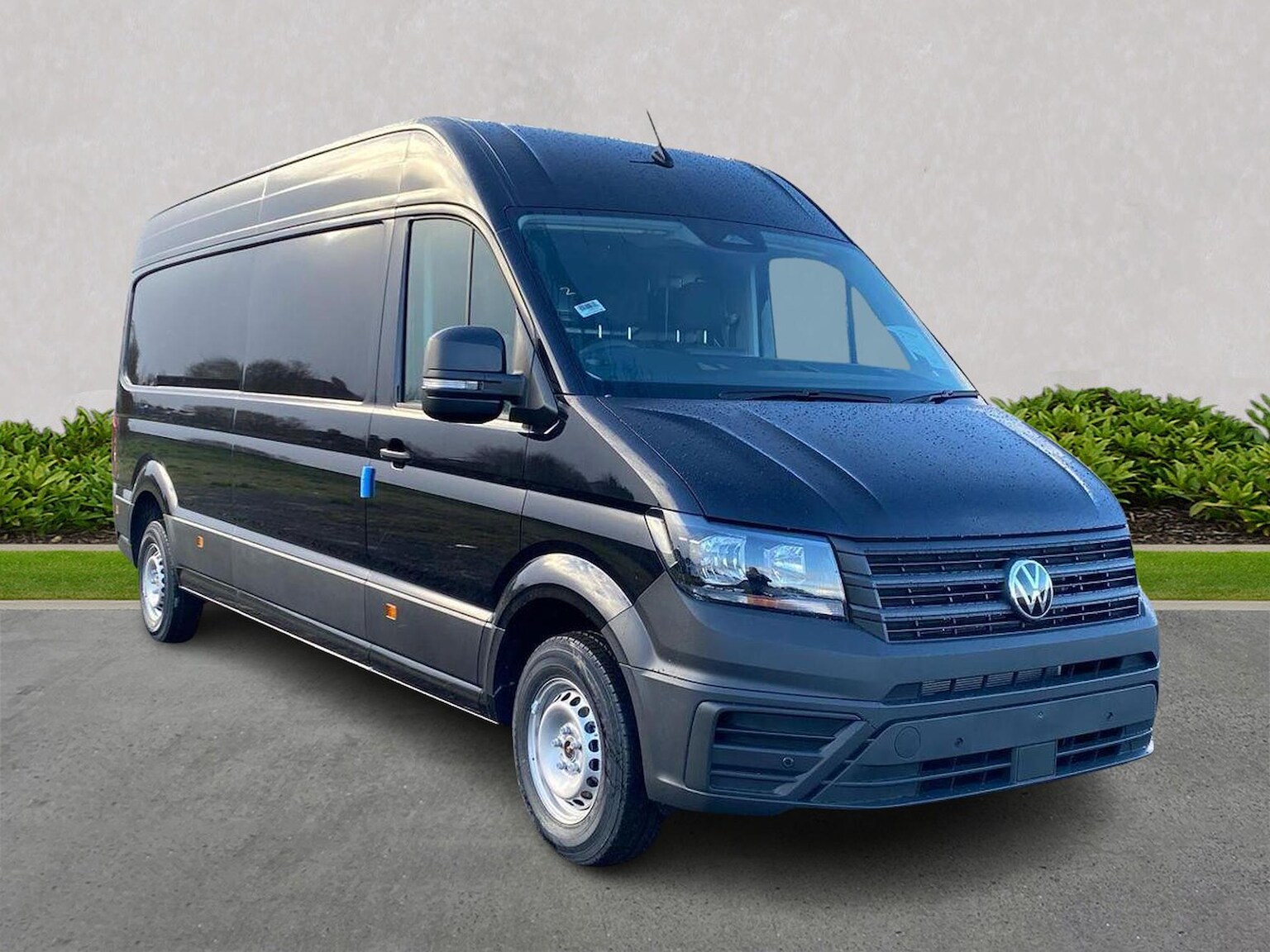 Main listing image - Volkswagen Crafter