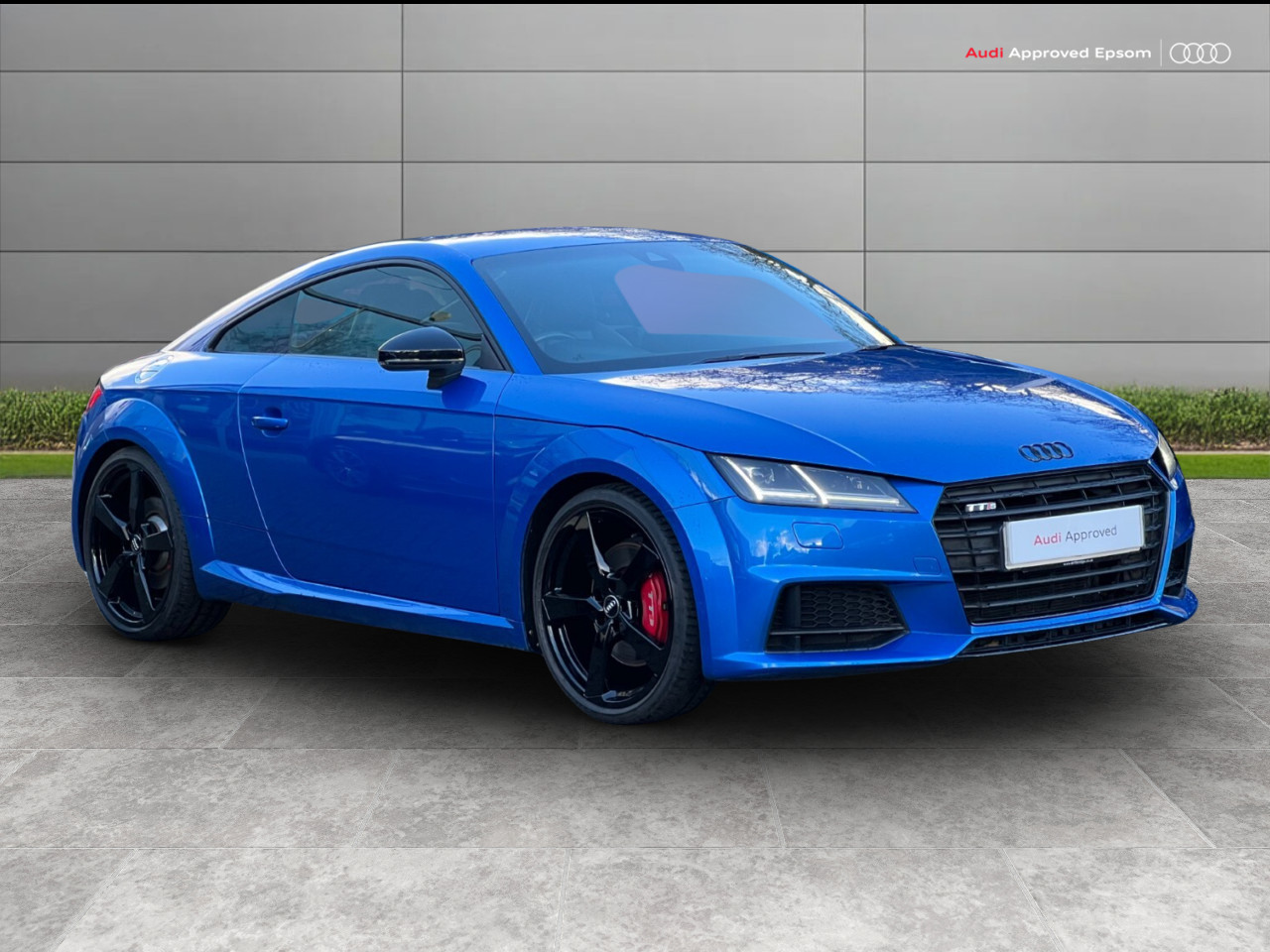 Main listing image - Audi TT S