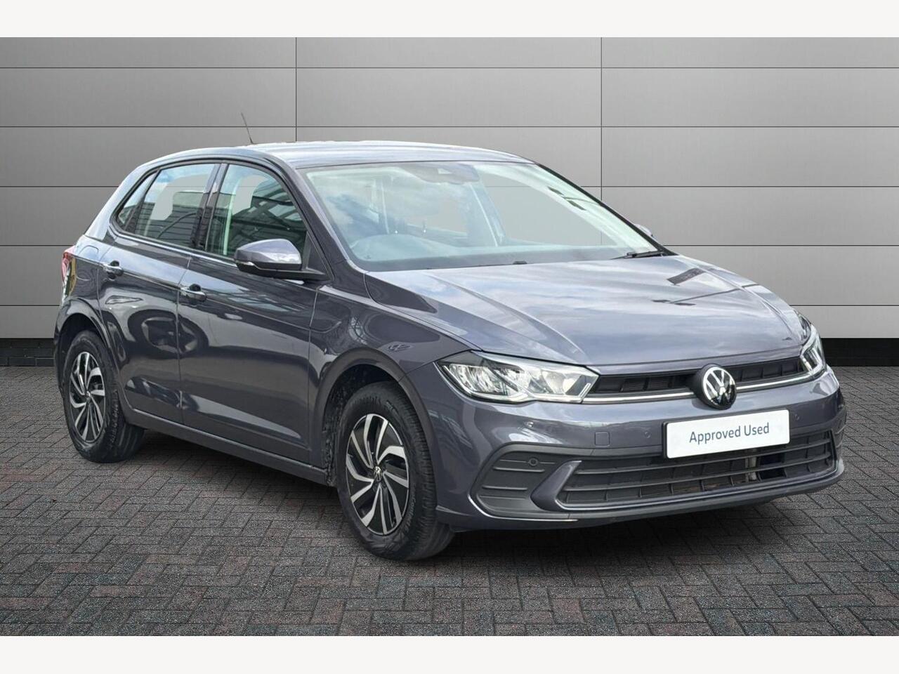 Main listing image - Volkswagen Polo