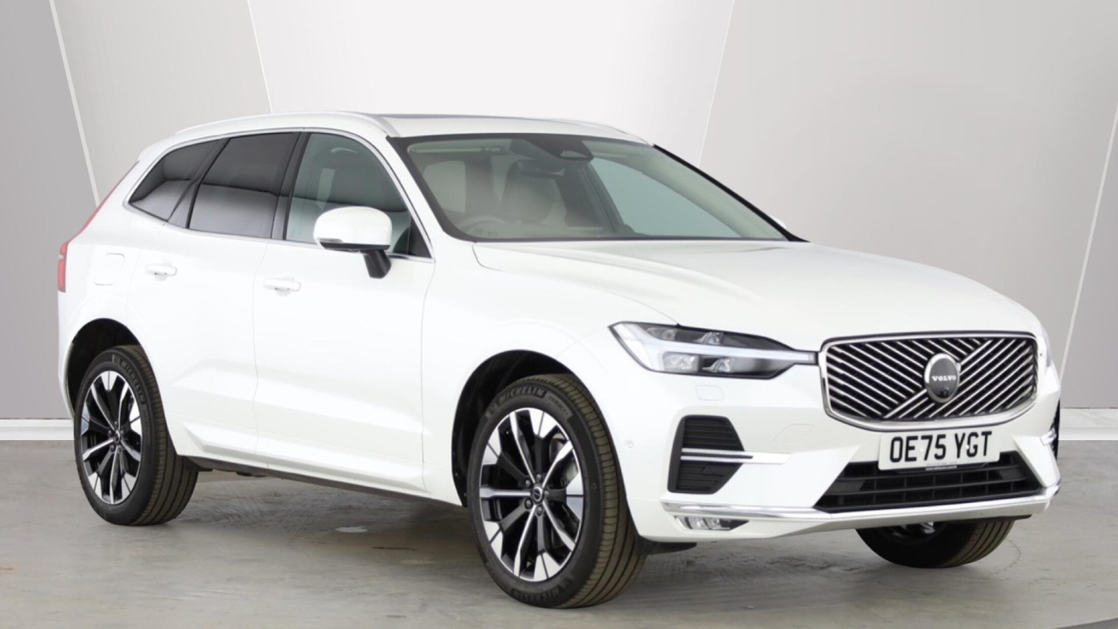 Main listing image - Volvo XC60