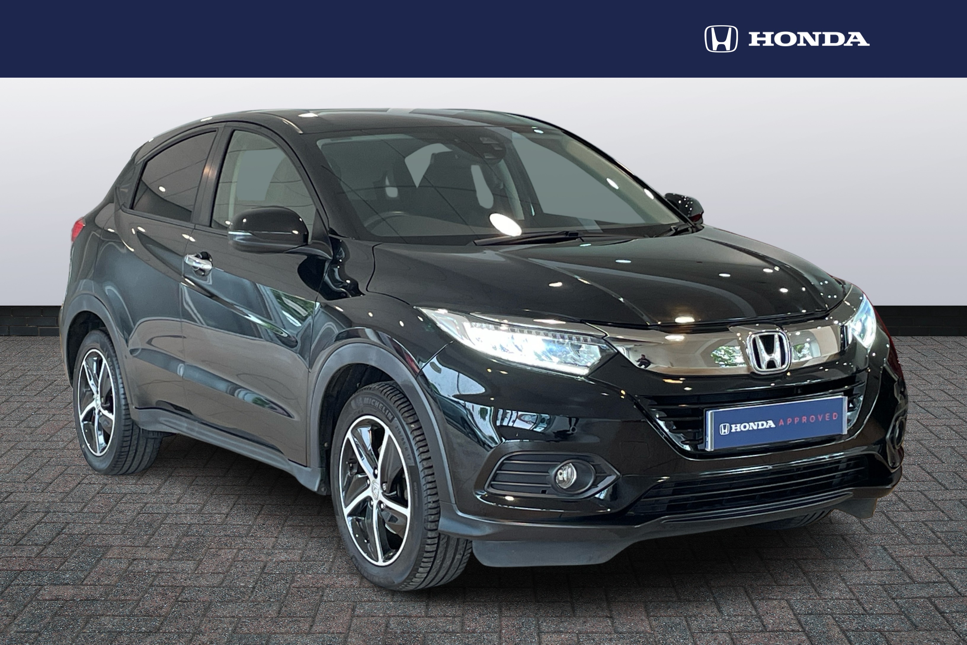Main listing image - Honda HR-V