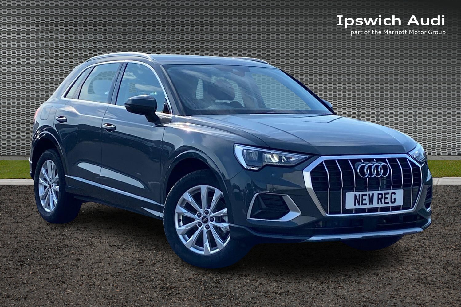 Main listing image - Audi Q3