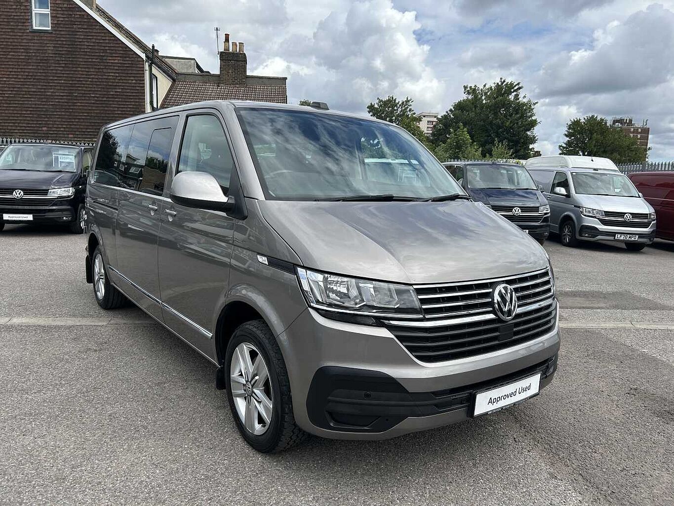 Main listing image - Volkswagen Transporter Shuttle
