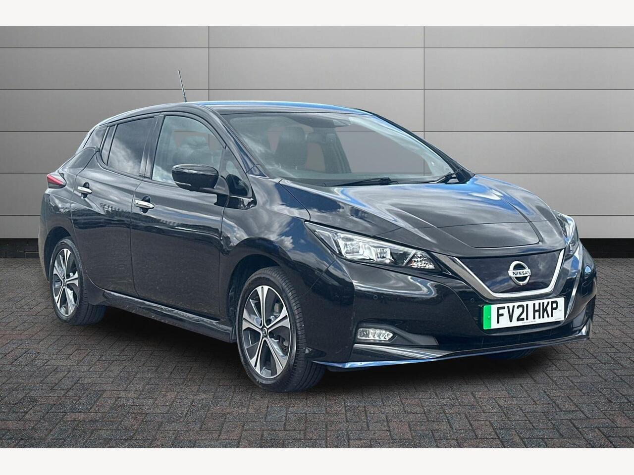 Main listing image - Nissan Leaf