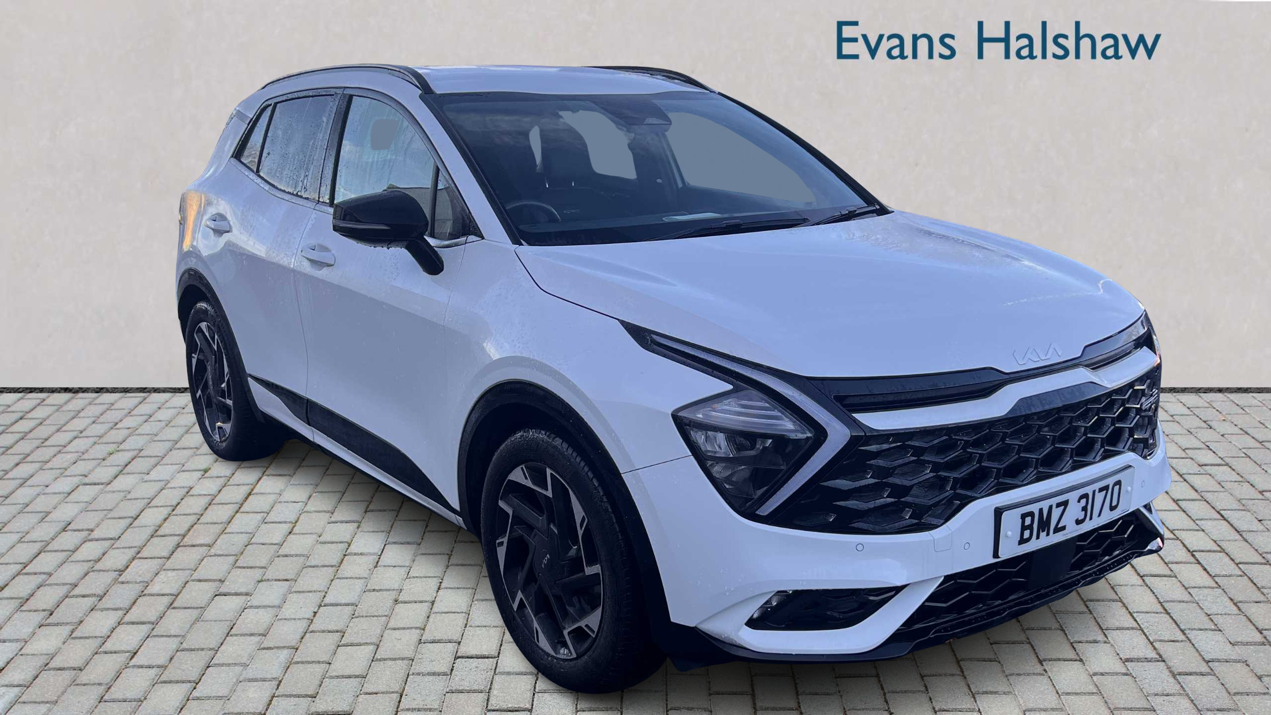 Main listing image - Kia Sportage