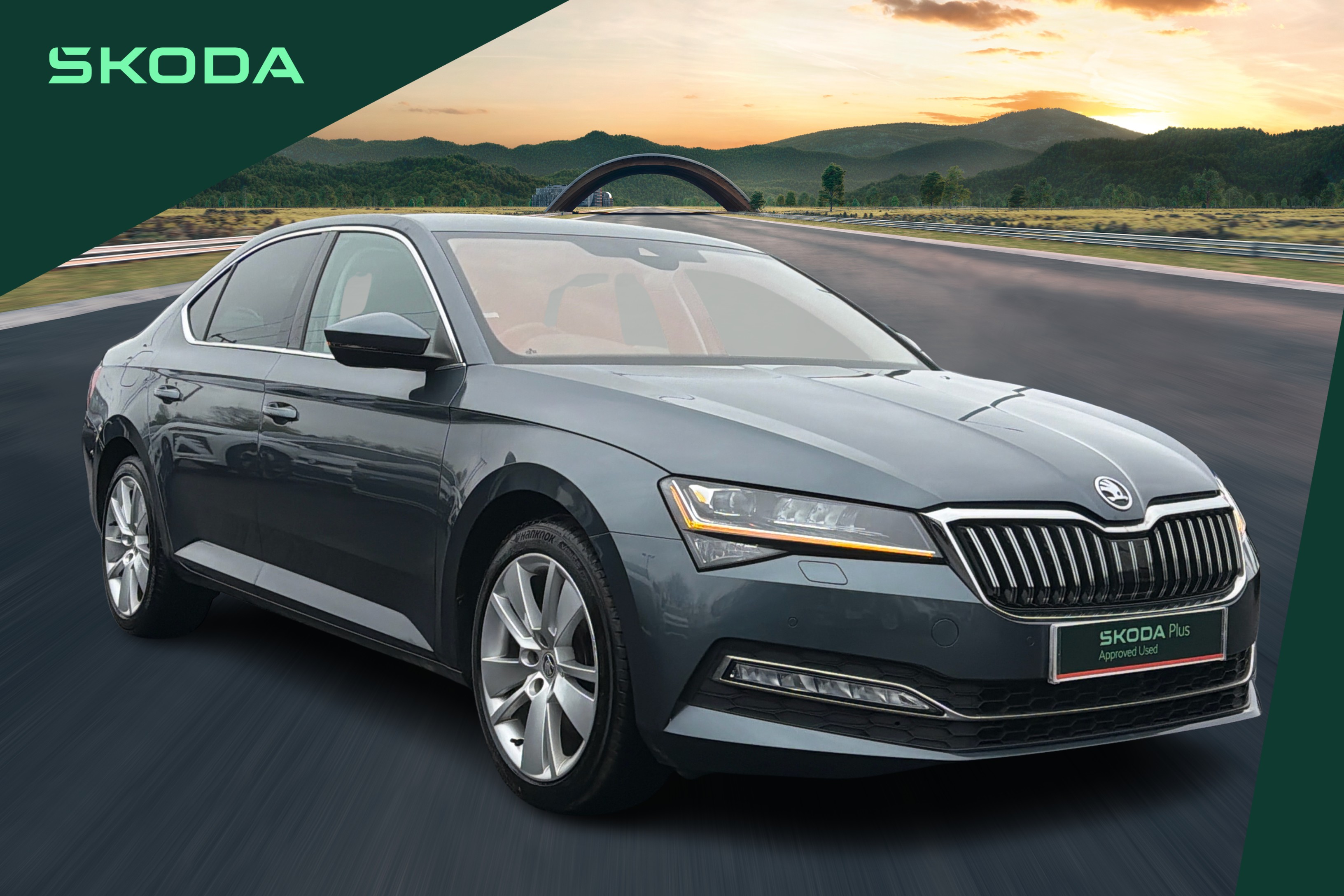 Main listing image - Skoda Superb