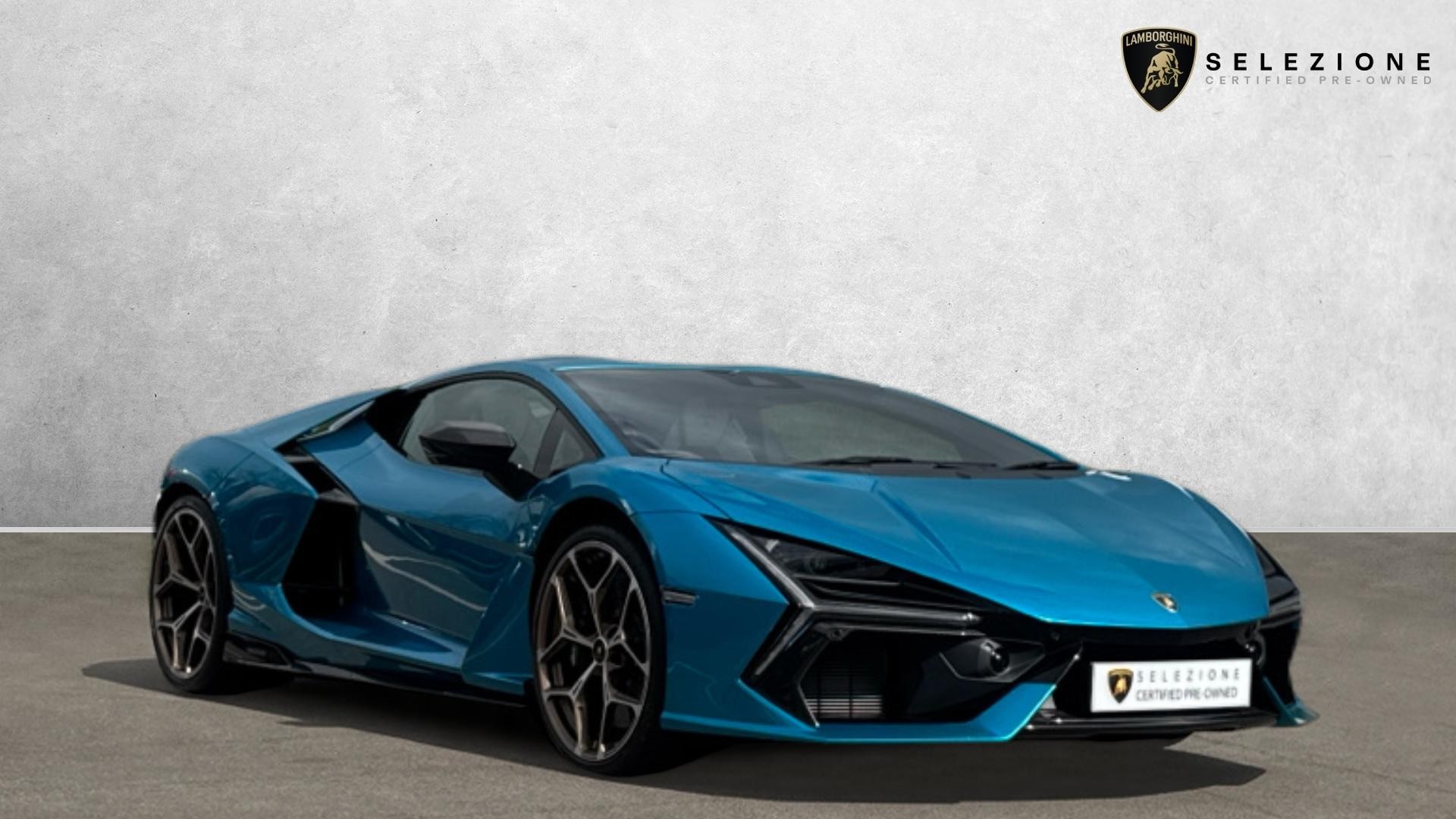 Main listing image - Lamborghini Revuelto