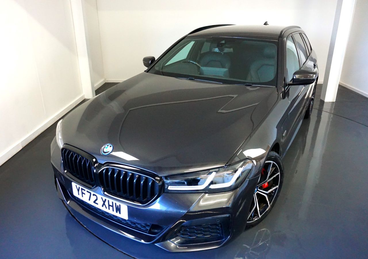 Main listing image - BMW 5 Series Touring