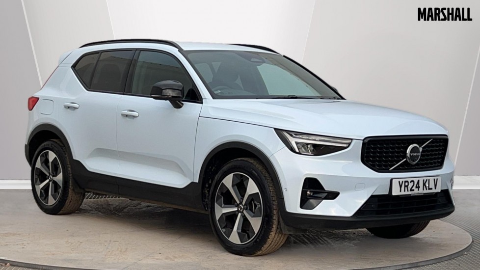 Main listing image - Volvo XC40