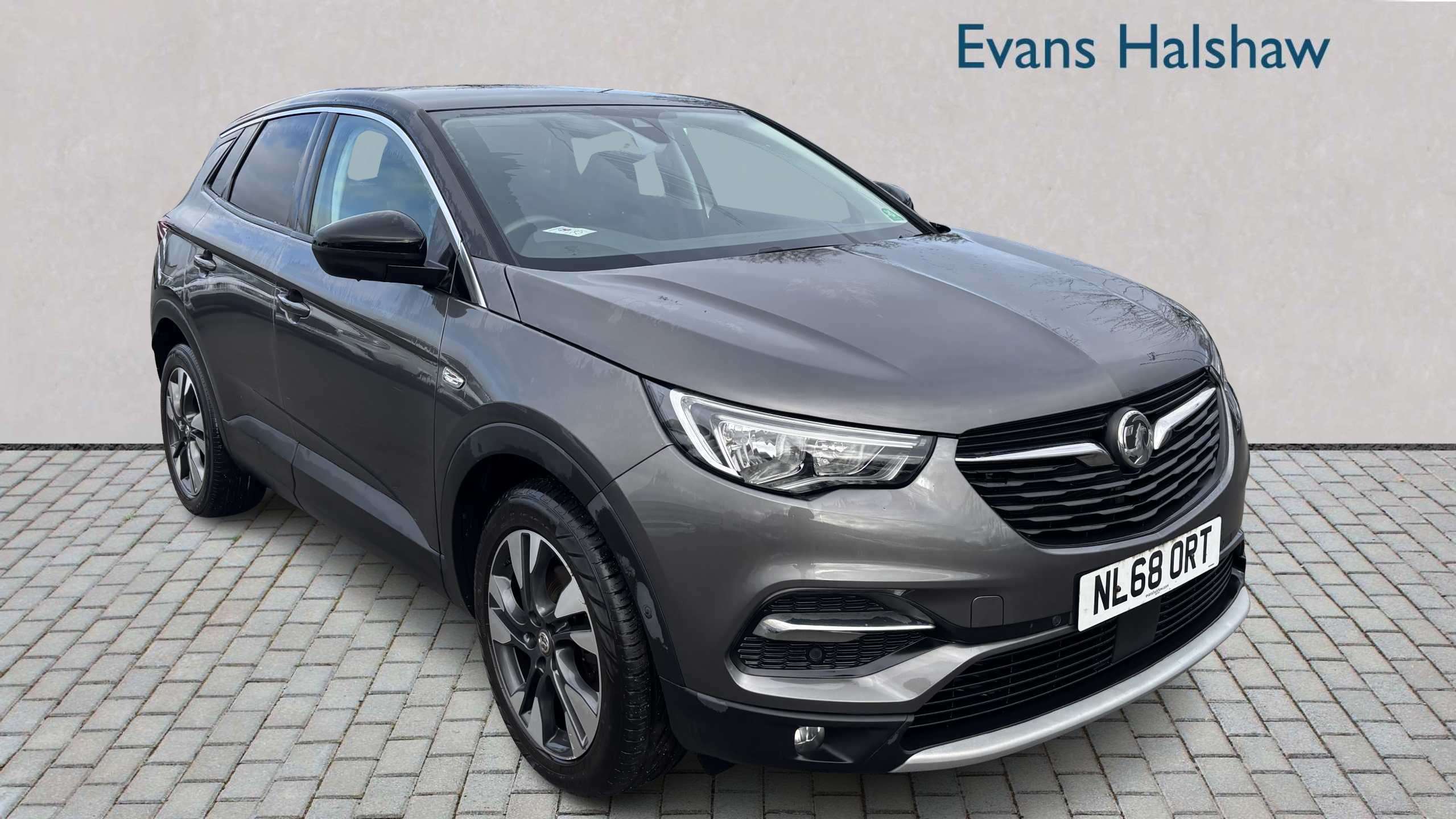 Main listing image - Vauxhall Grandland X