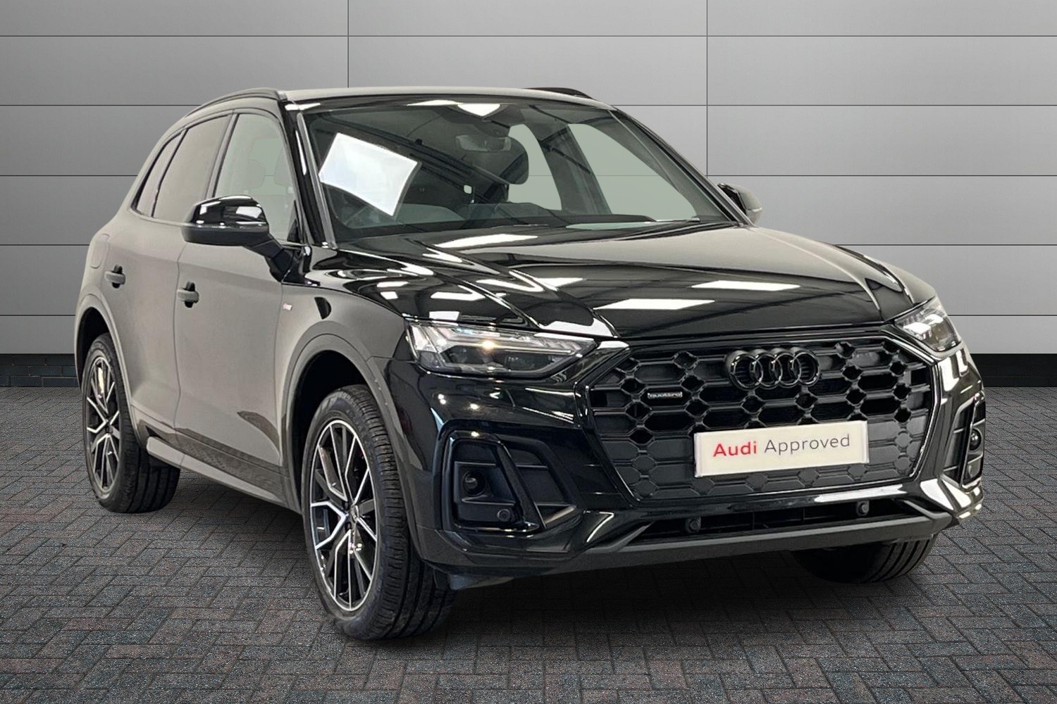 Main listing image - Audi Q5