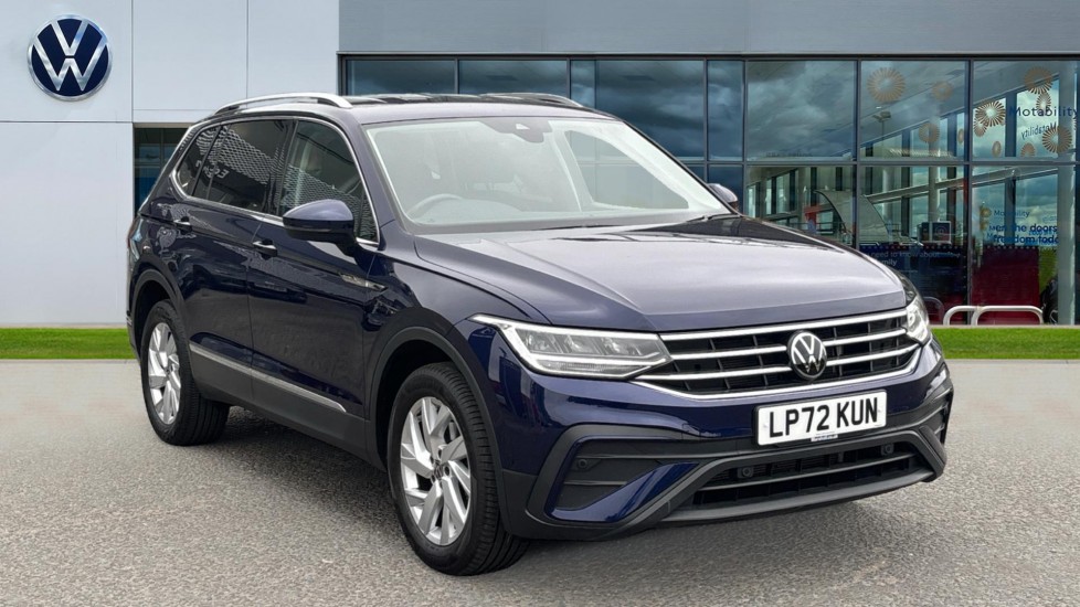Main listing image - Volkswagen Tiguan Allspace