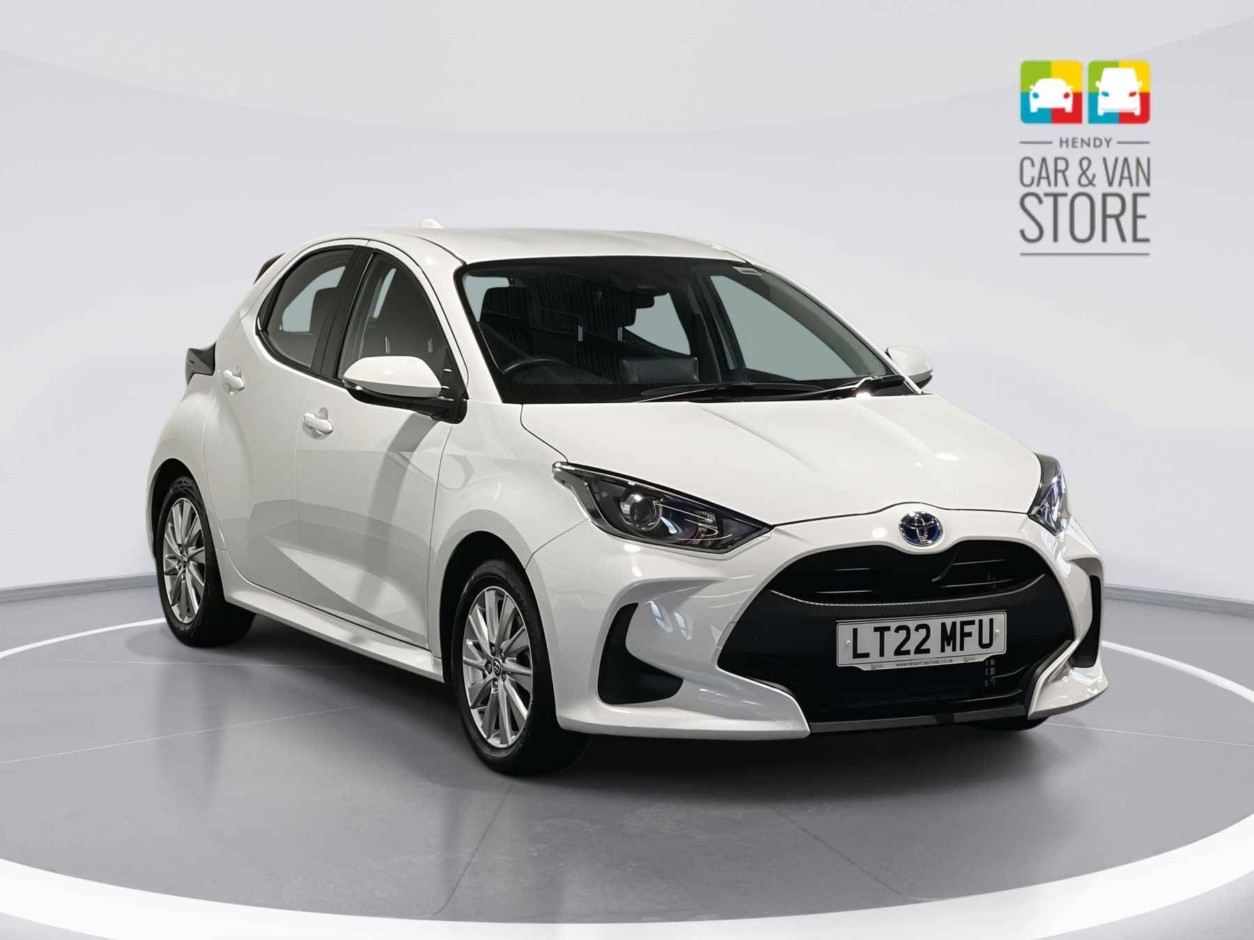 Main listing image - Toyota Yaris