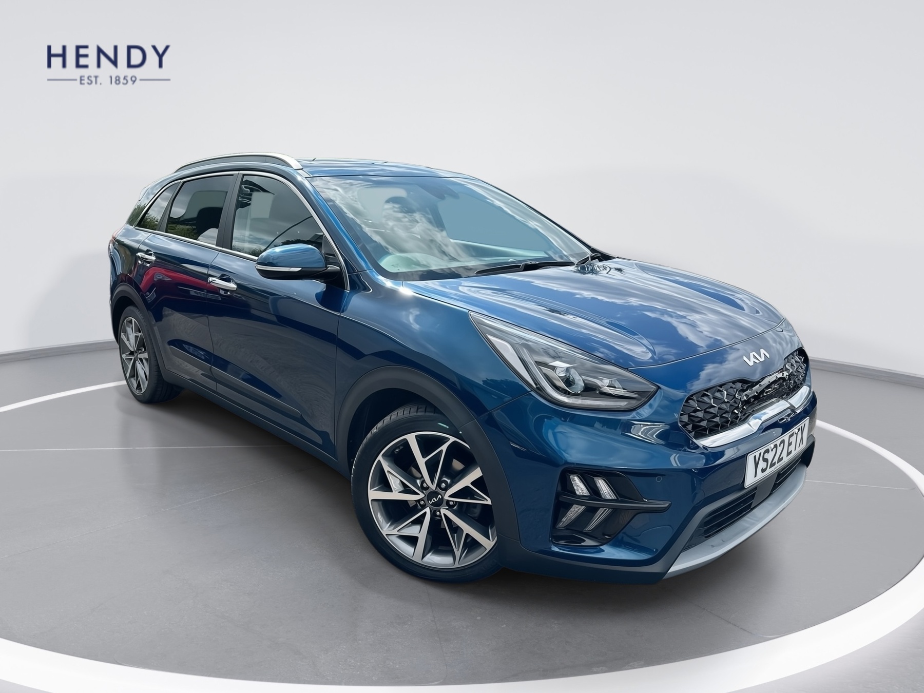 Main listing image - Kia Niro