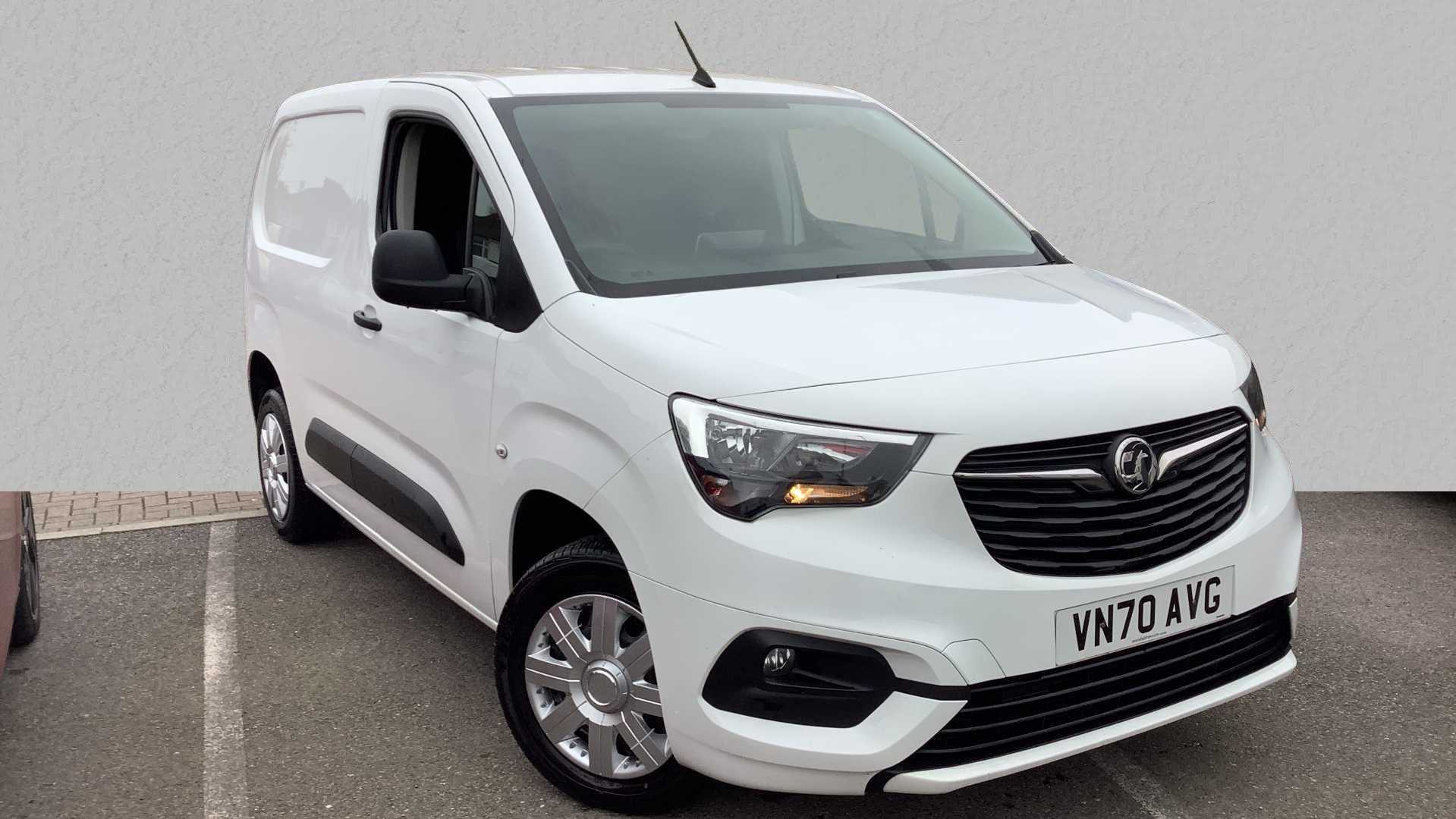 Main listing image - Vauxhall Combo Cargo