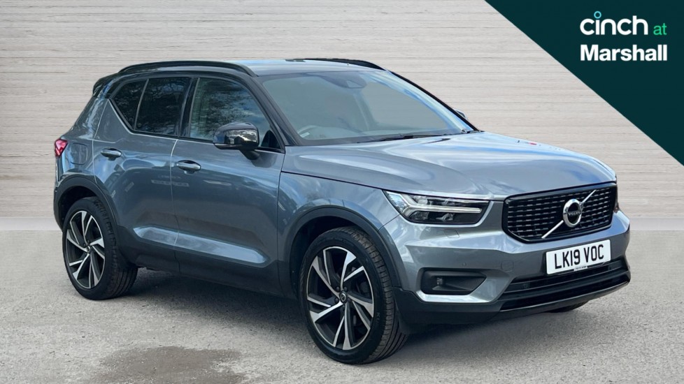 Main listing image - Volvo XC40