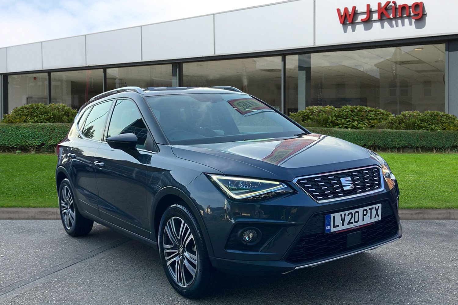 Main listing image - SEAT Arona