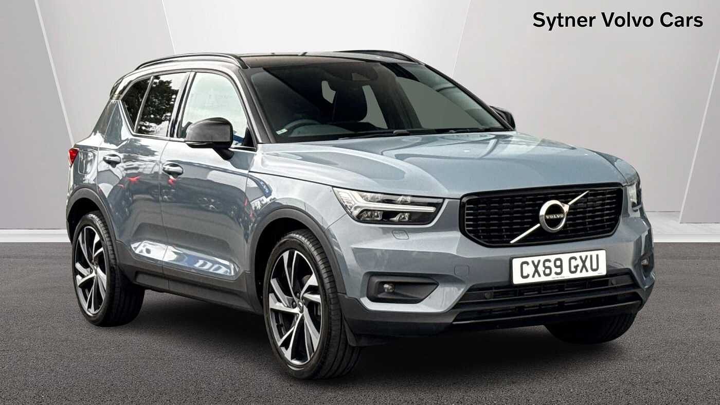 Main listing image - Volvo XC40