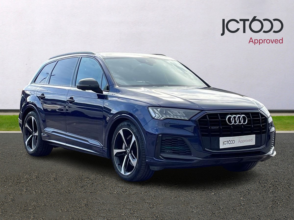 Main listing image - Audi Q7