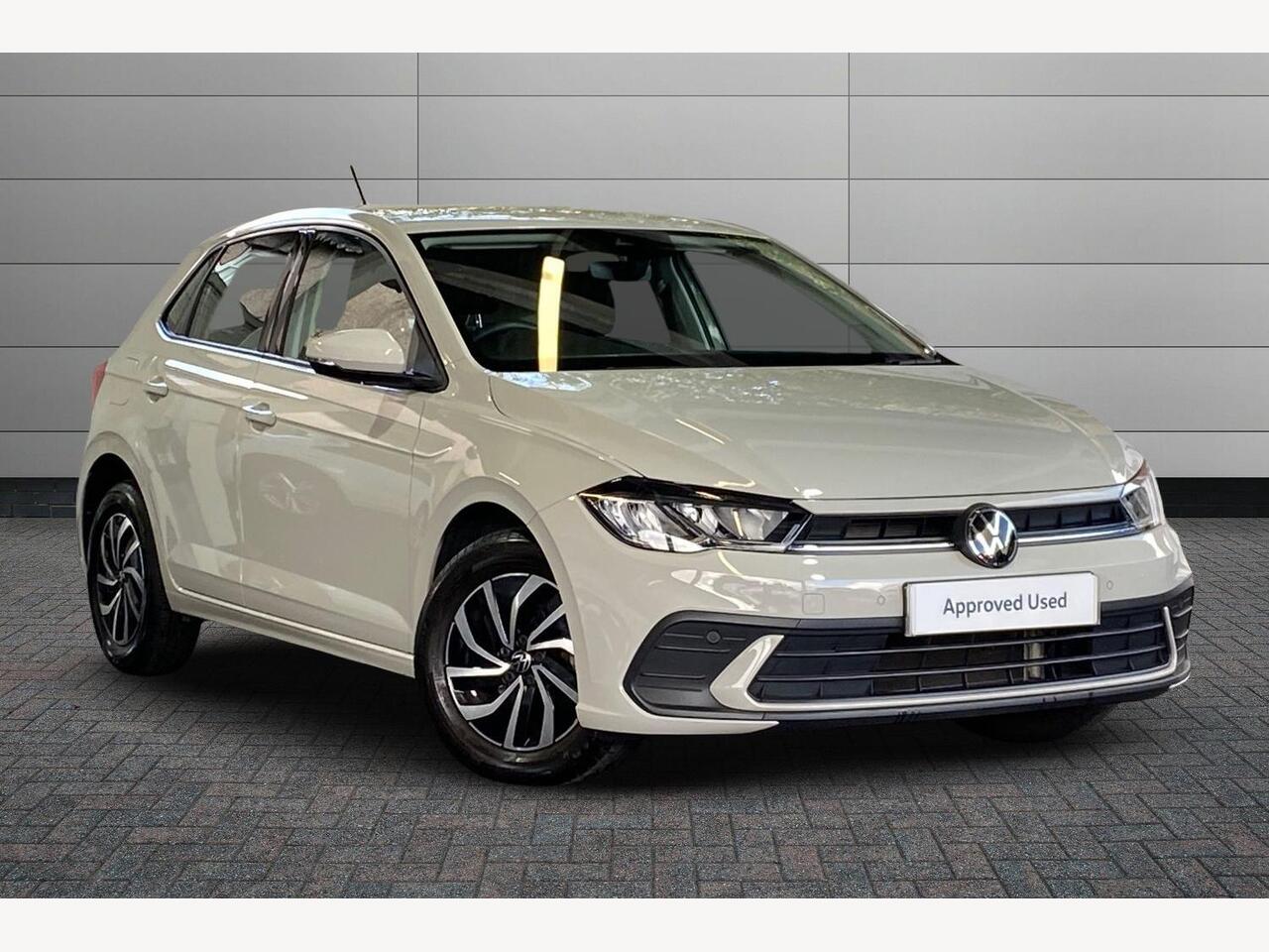 Main listing image - Volkswagen Polo