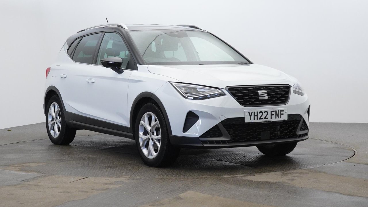 Main listing image - SEAT Arona