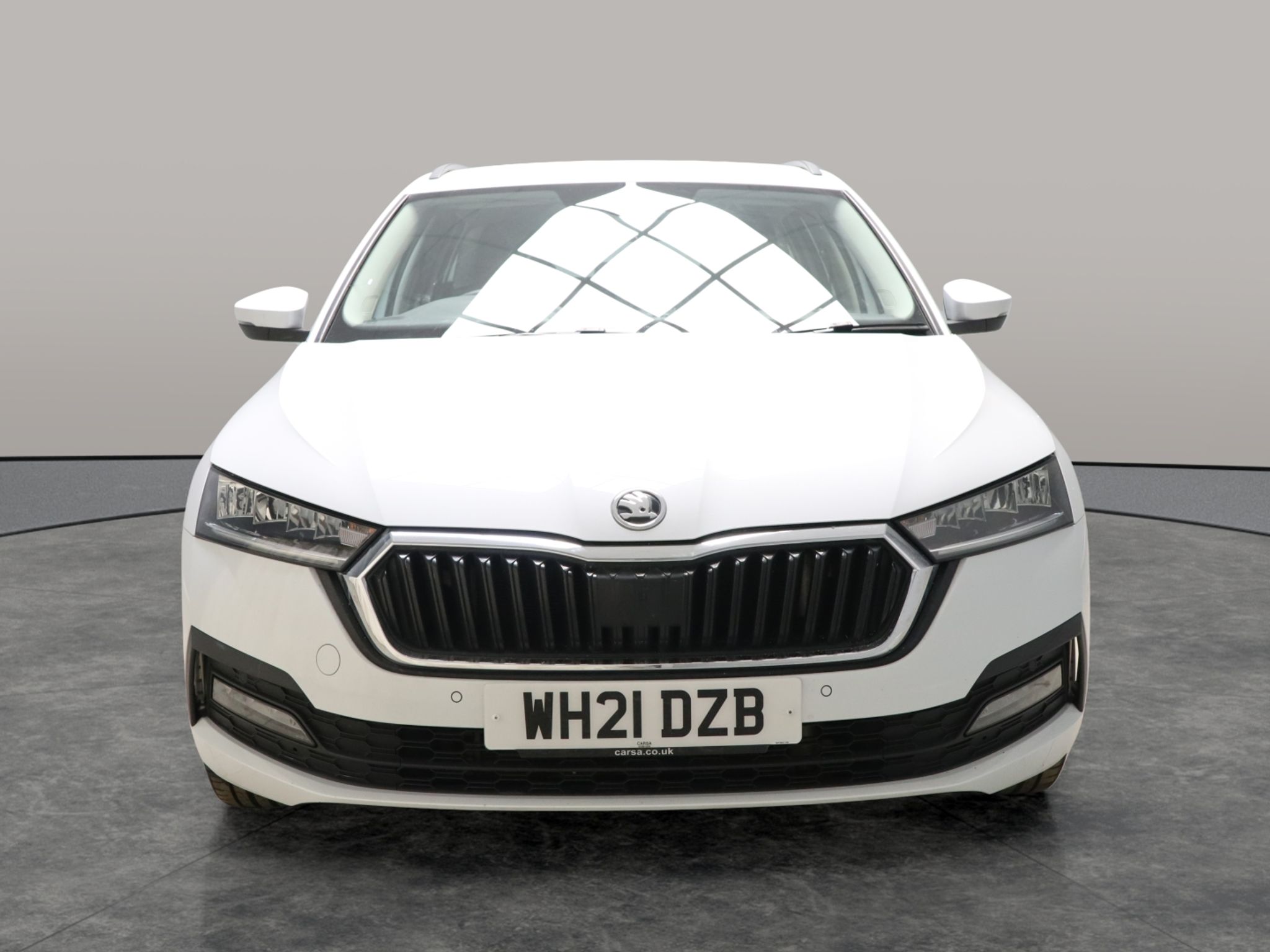 Main listing image - Skoda Octavia Estate