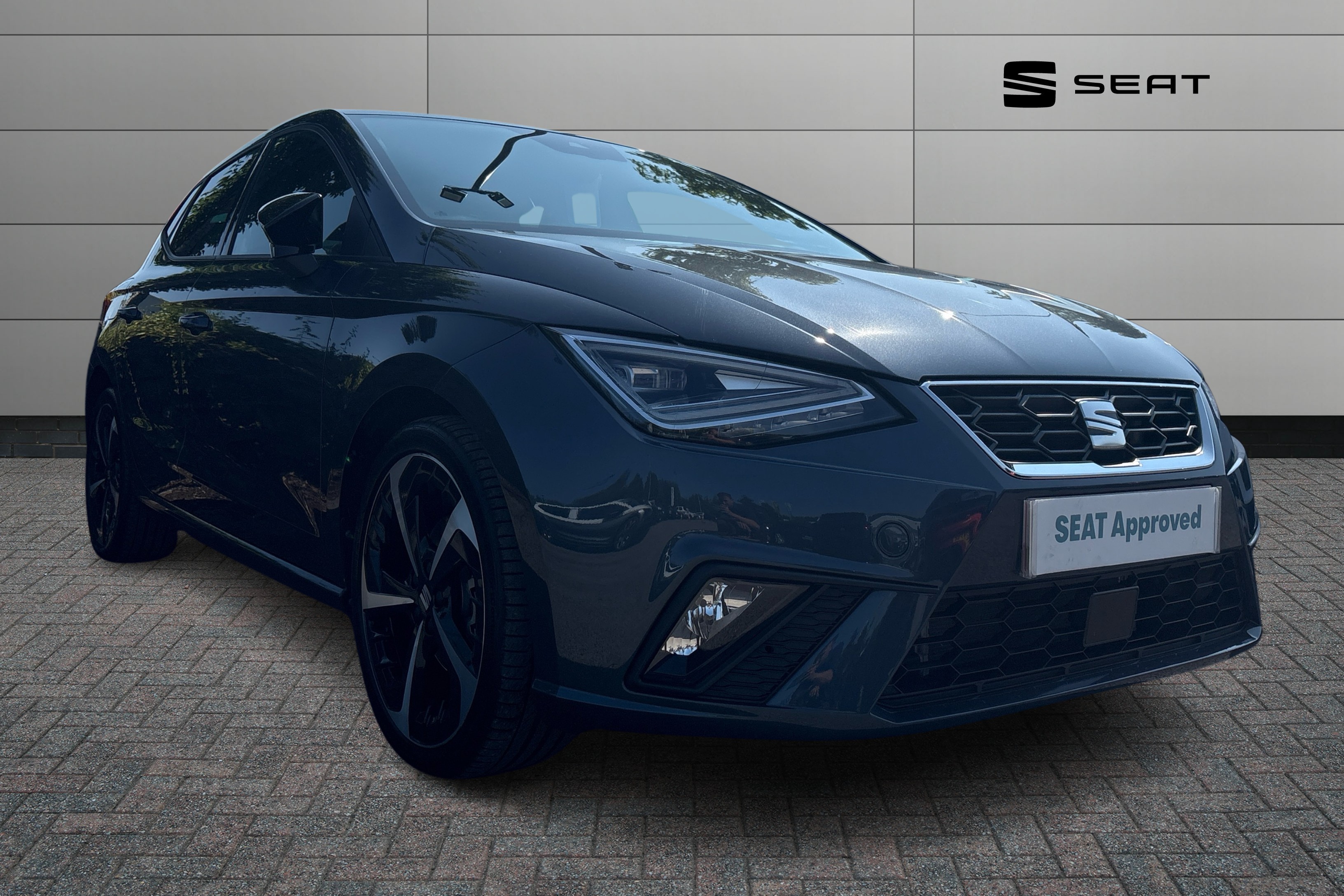 Main listing image - SEAT Ibiza