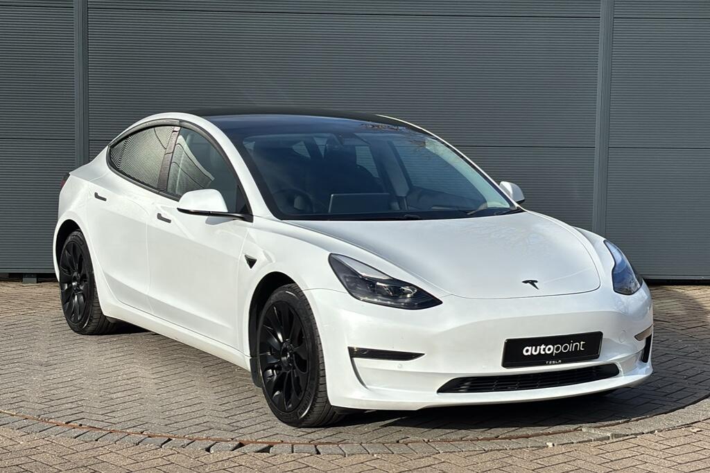 Main listing image - Tesla Model 3
