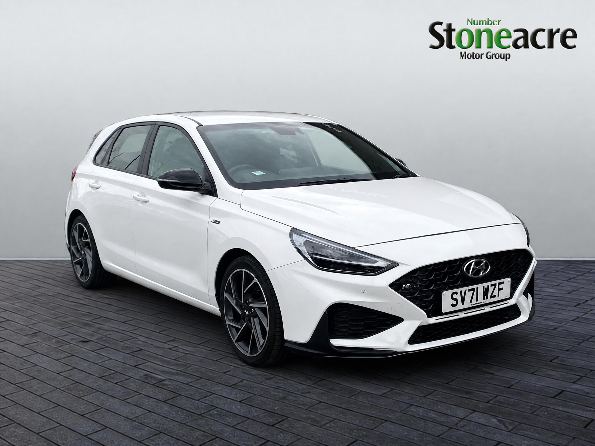 Main listing image - Hyundai i30